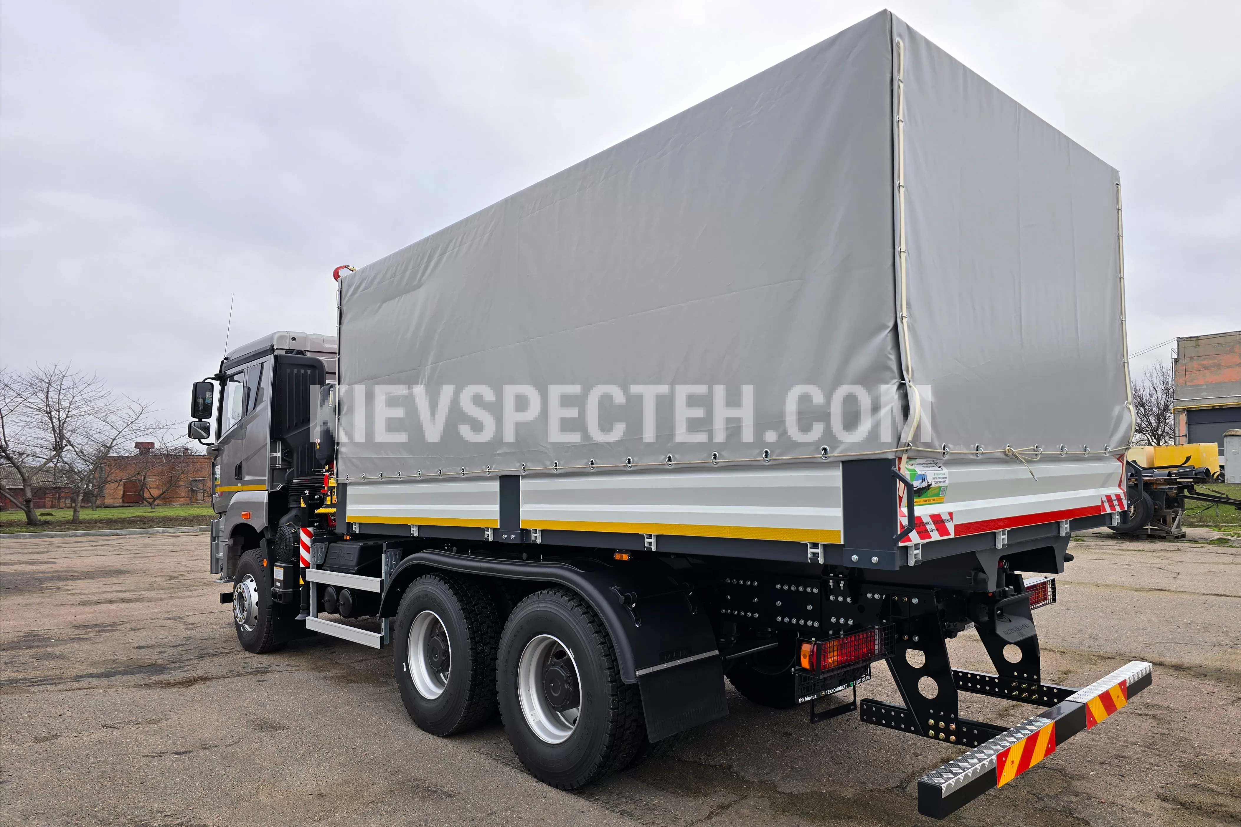 Бортовой грузовик FAW CA3250 с КМУ FASSI F165A.2