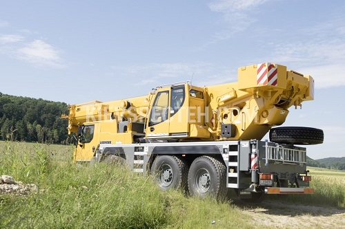 Мобильный 3-осный кран LIEBHERR 50 тонн LTM 1050-3.1