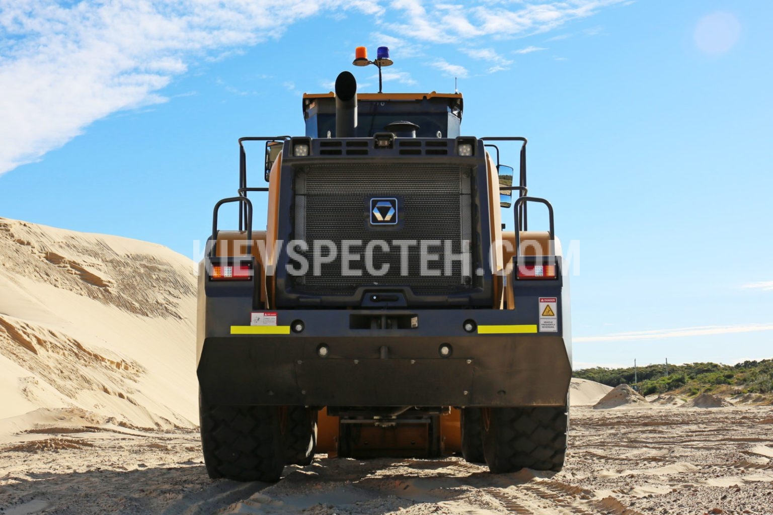 Електричний фронтальний навантажувач XCMG XC958-EV (CE) - купити в